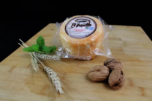 QUESO DE CABRA CURADO AHUMADO