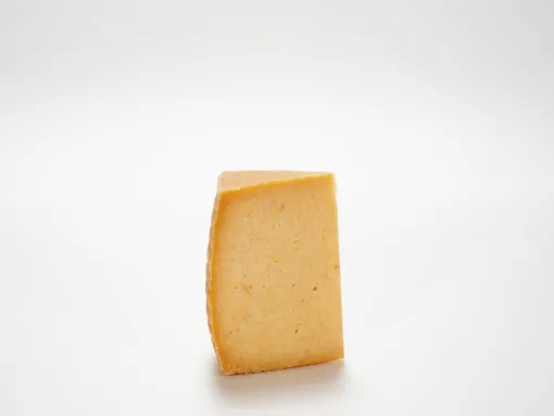 Queso puro de cabra curado ahumado