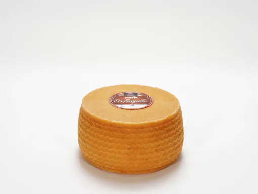 Queso puro de cabra curado ahumado